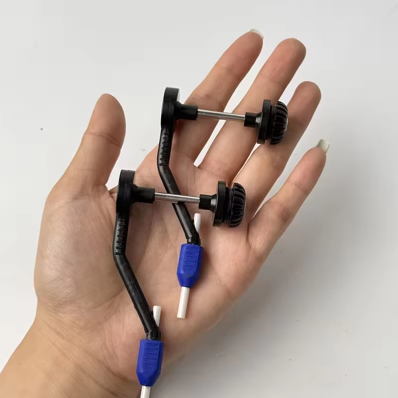 قطعتان من حامل بكرة ربط الخيوط - مراجعة Fishing Line Winder وسعره